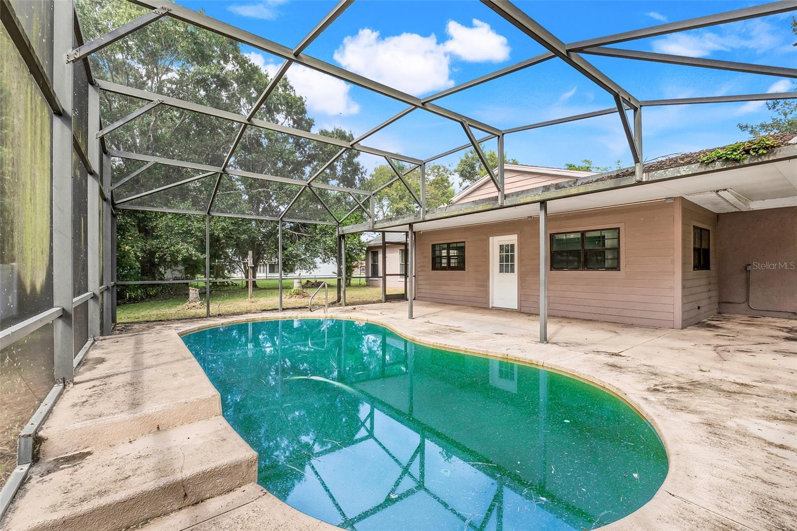LORRAINE ESTATES UNIT 1 - Residential