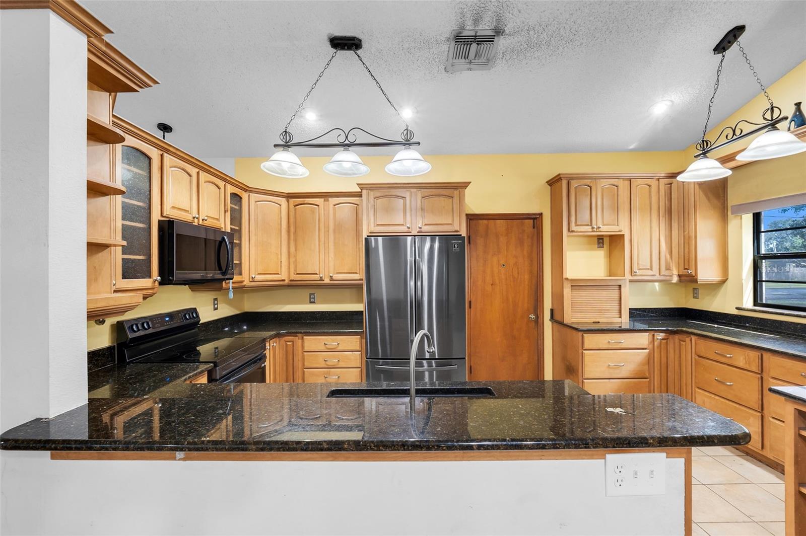 LORRAINE ESTATES UNIT 1 - Residential
