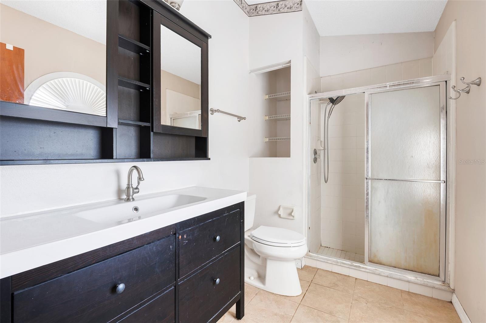 LORRAINE ESTATES UNIT 1 - Residential