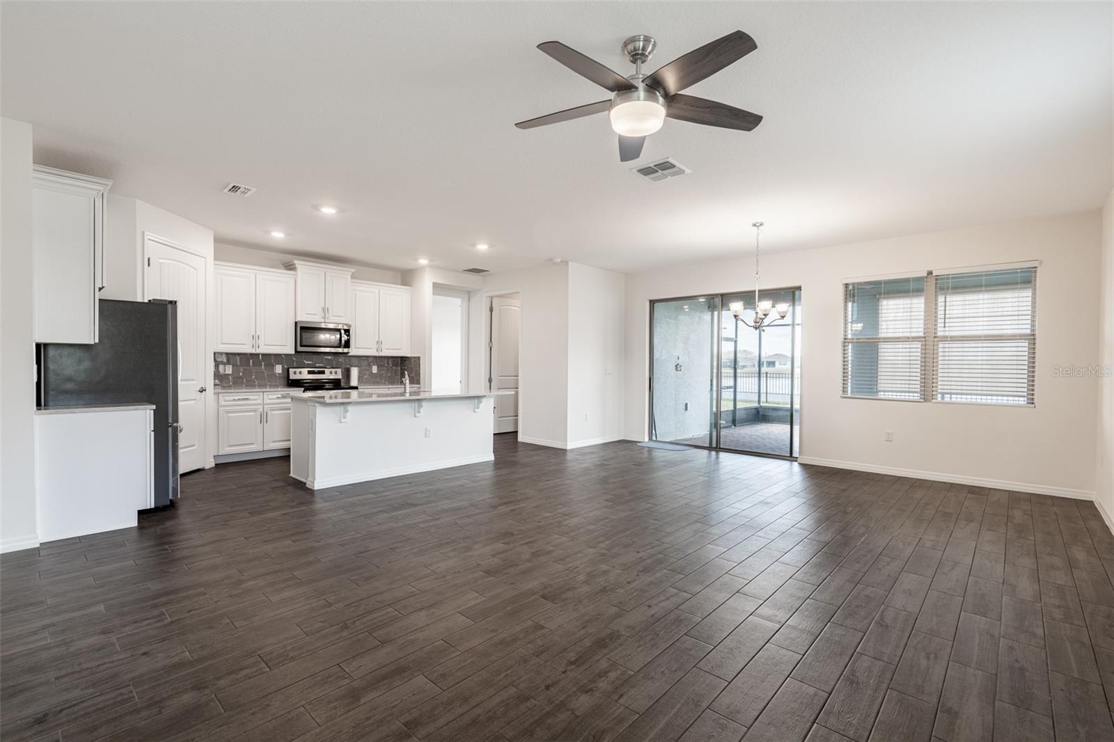 PALMS AT SERENOA - Residential