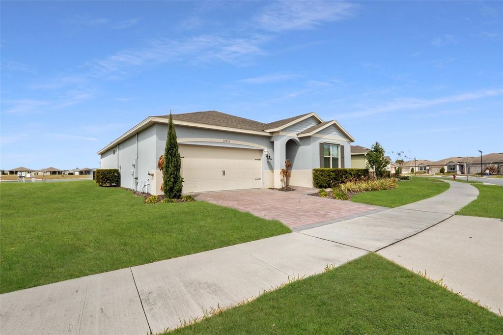 Photo of 17615 Blazing Star Circle, Clermont, FL 34714 (MLS # G5108981)