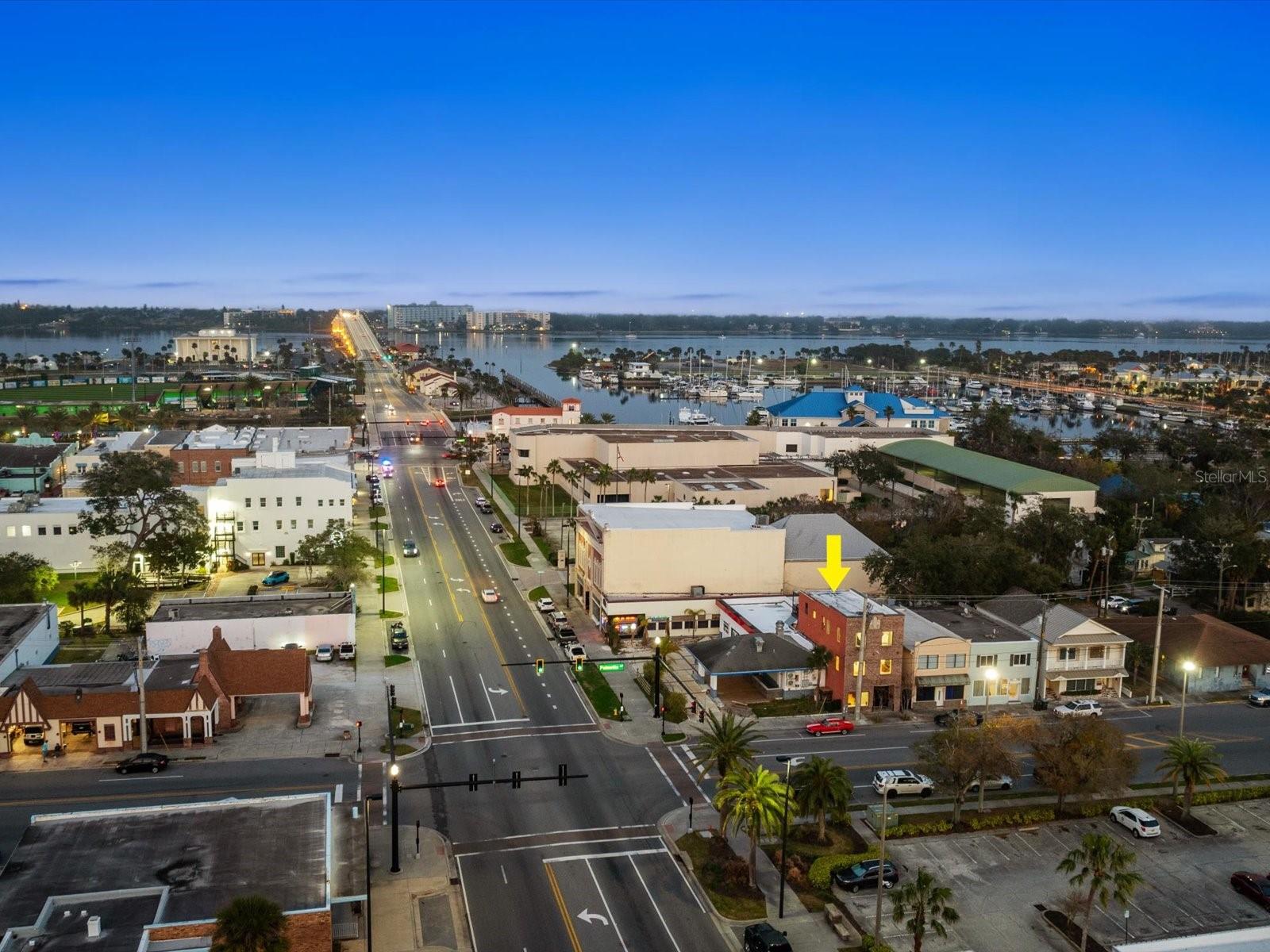 BALCOM IN BLK 04 DAYTONA - Residential