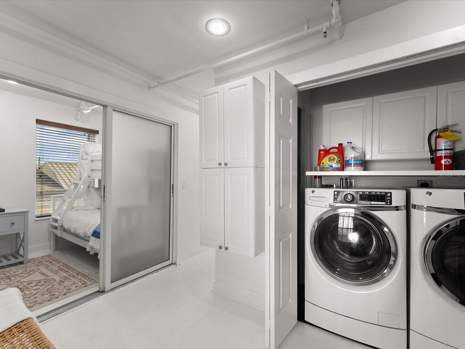 BALCOM IN BLK 04 DAYTONA - Residential