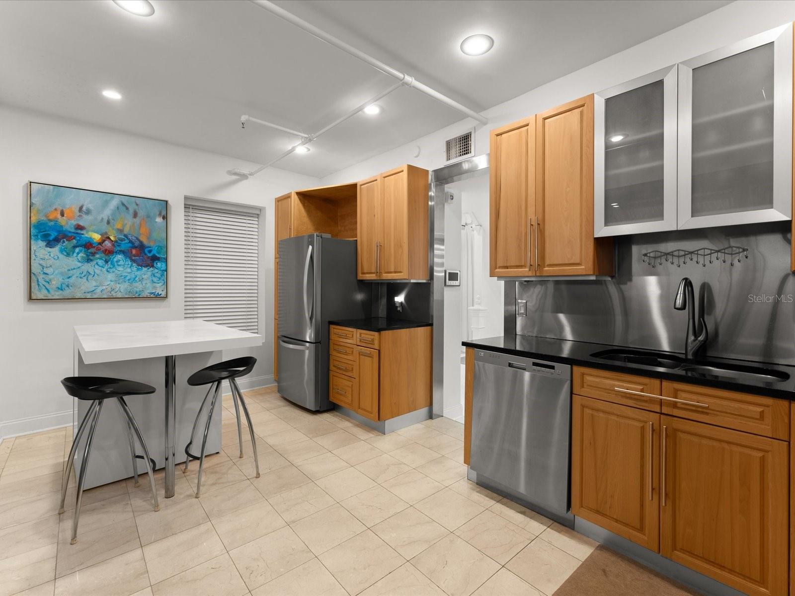 BALCOM IN BLK 04 DAYTONA - Residential