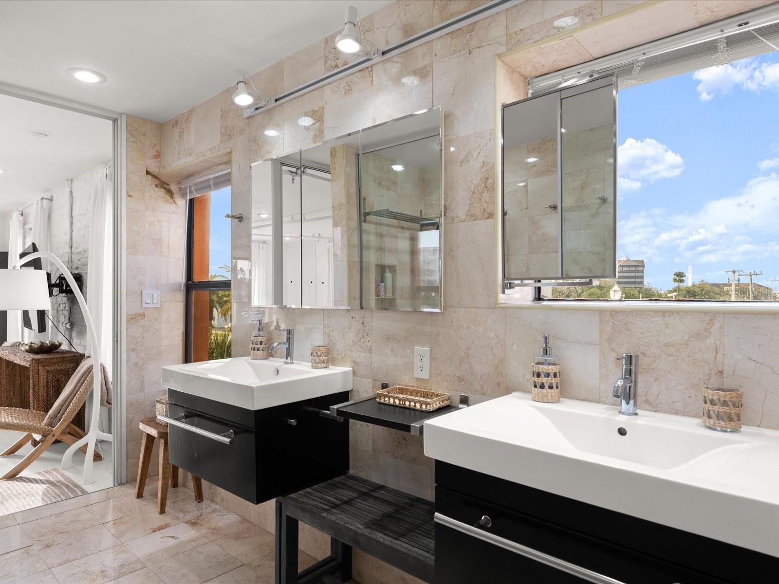 BALCOM IN BLK 04 DAYTONA - Residential