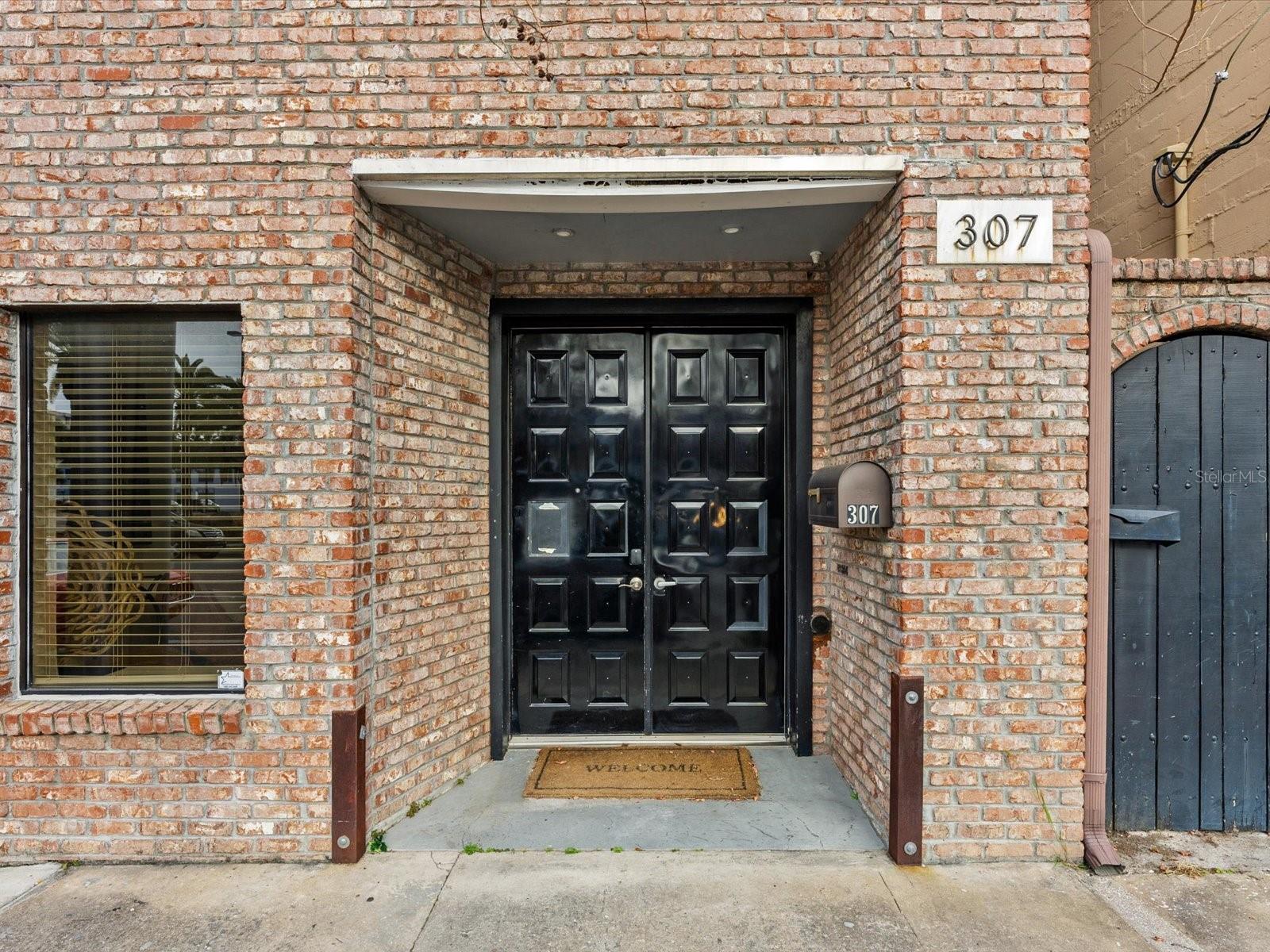 BALCOM IN BLK 04 DAYTONA - Residential