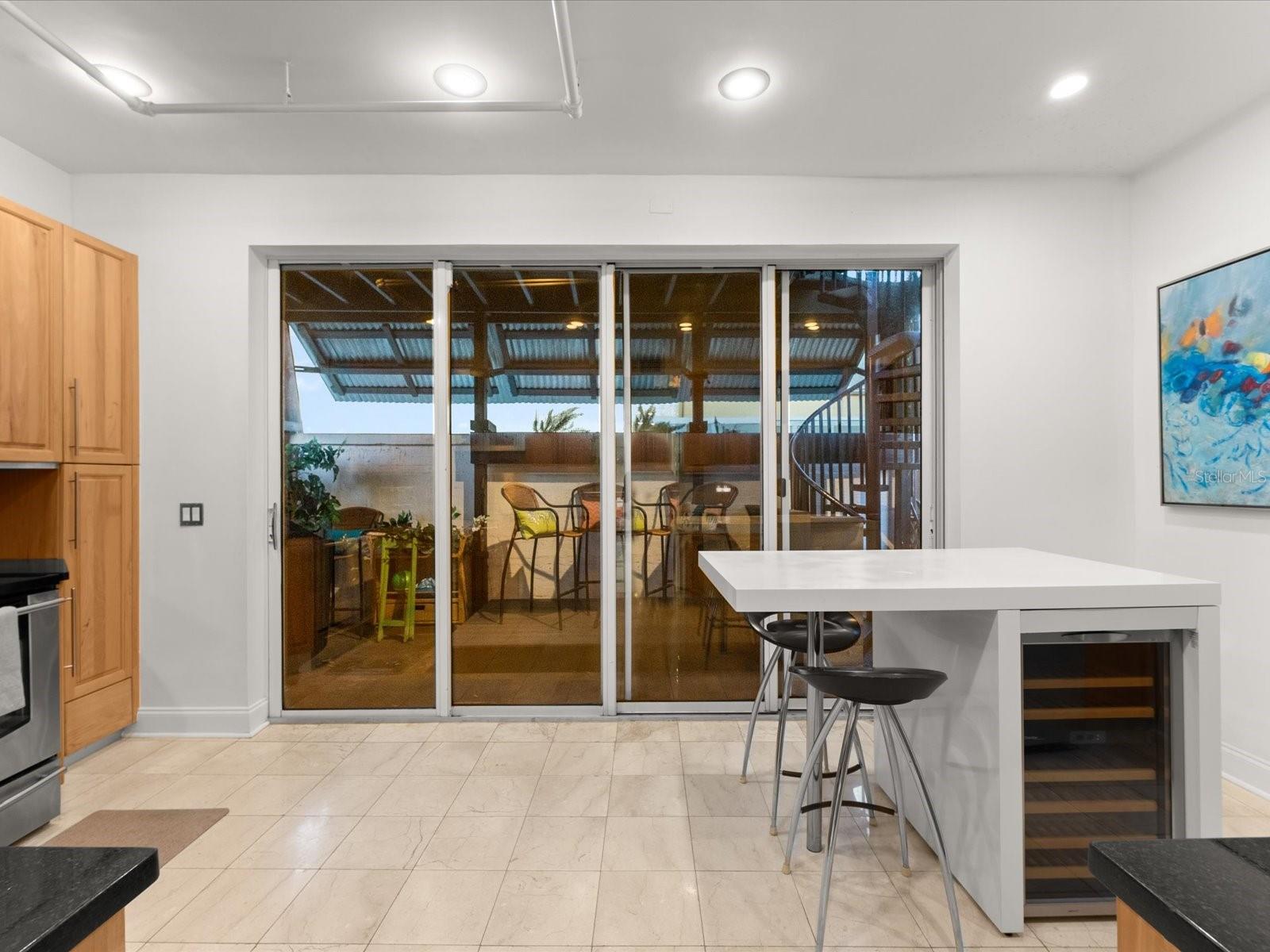 BALCOM IN BLK 04 DAYTONA - Residential