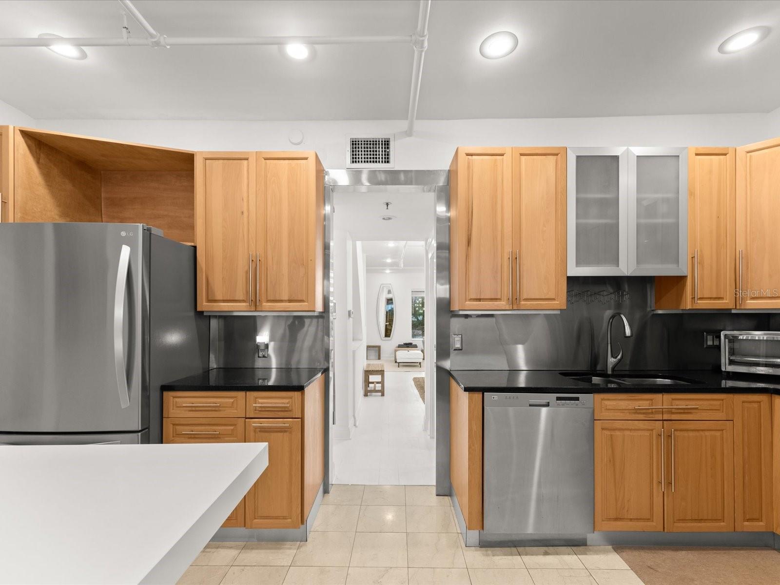 BALCOM IN BLK 04 DAYTONA - Residential