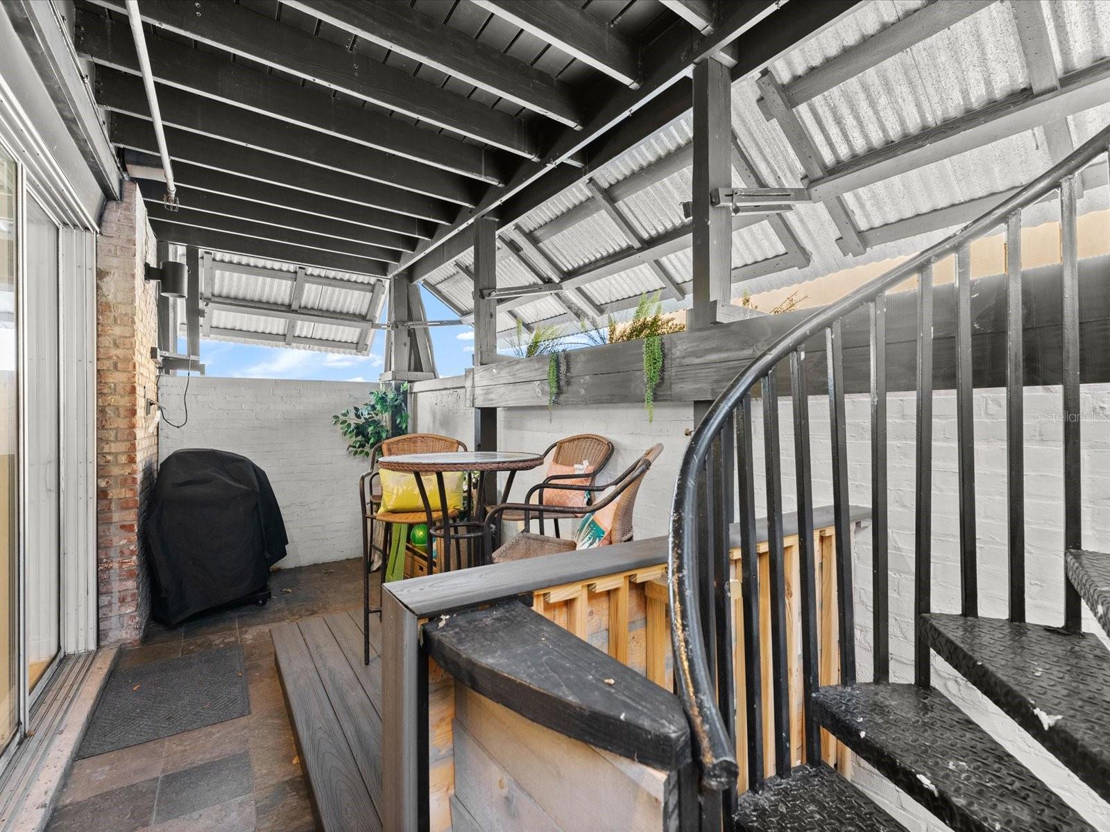 BALCOM IN BLK 04 DAYTONA - Residential