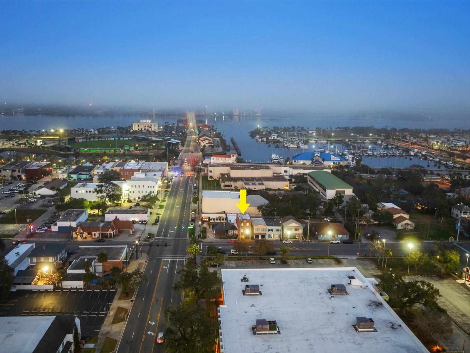 BALCOM IN BLK 04 DAYTONA - Residential