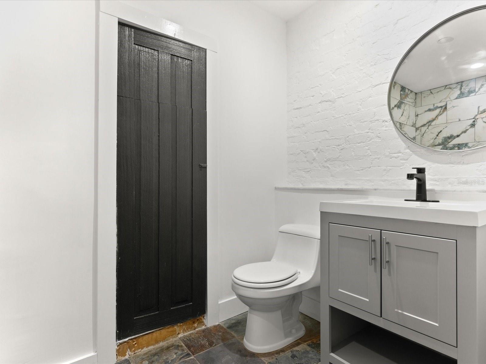 BALCOM IN BLK 04 DAYTONA - Residential