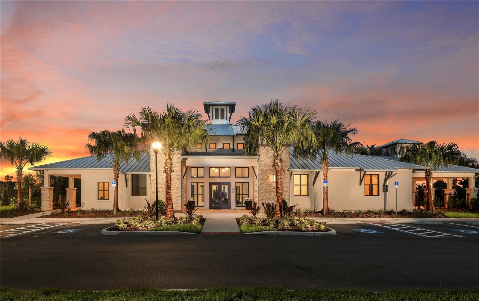 SEASONS AT WATERSET - Residential