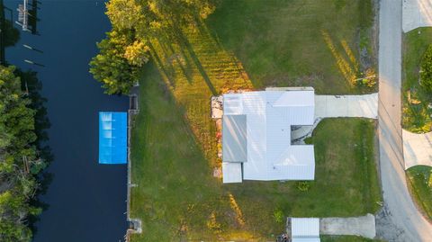 A home in PUNTA GORDA