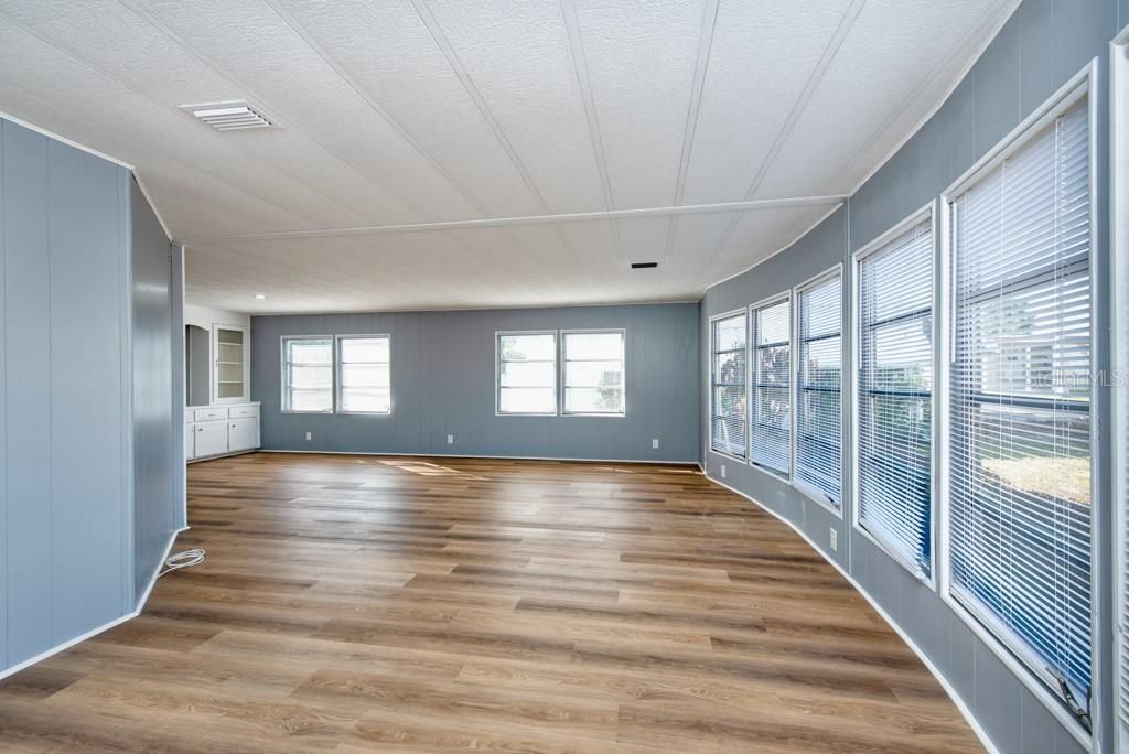 Photo of 11 Palm Forest Drive, Largo, FL 33770 (MLS # TB8443467)