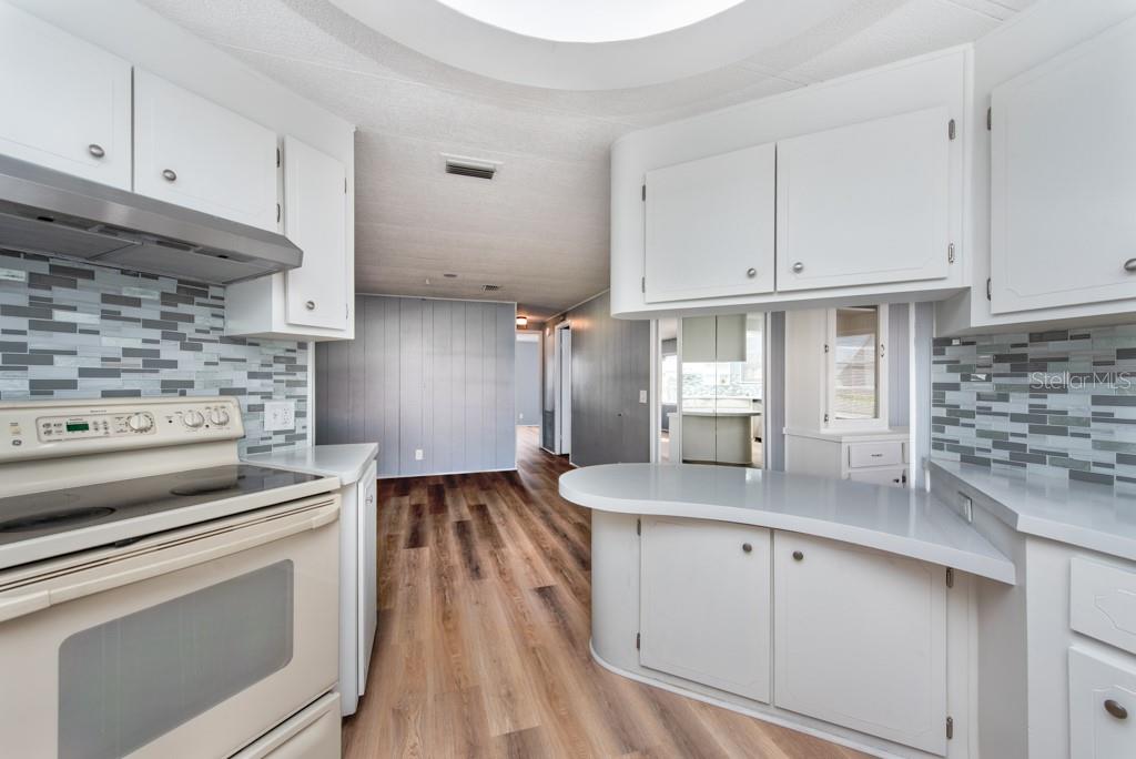 PALM HILL MOBILE HOME PARK UNREC - Residential