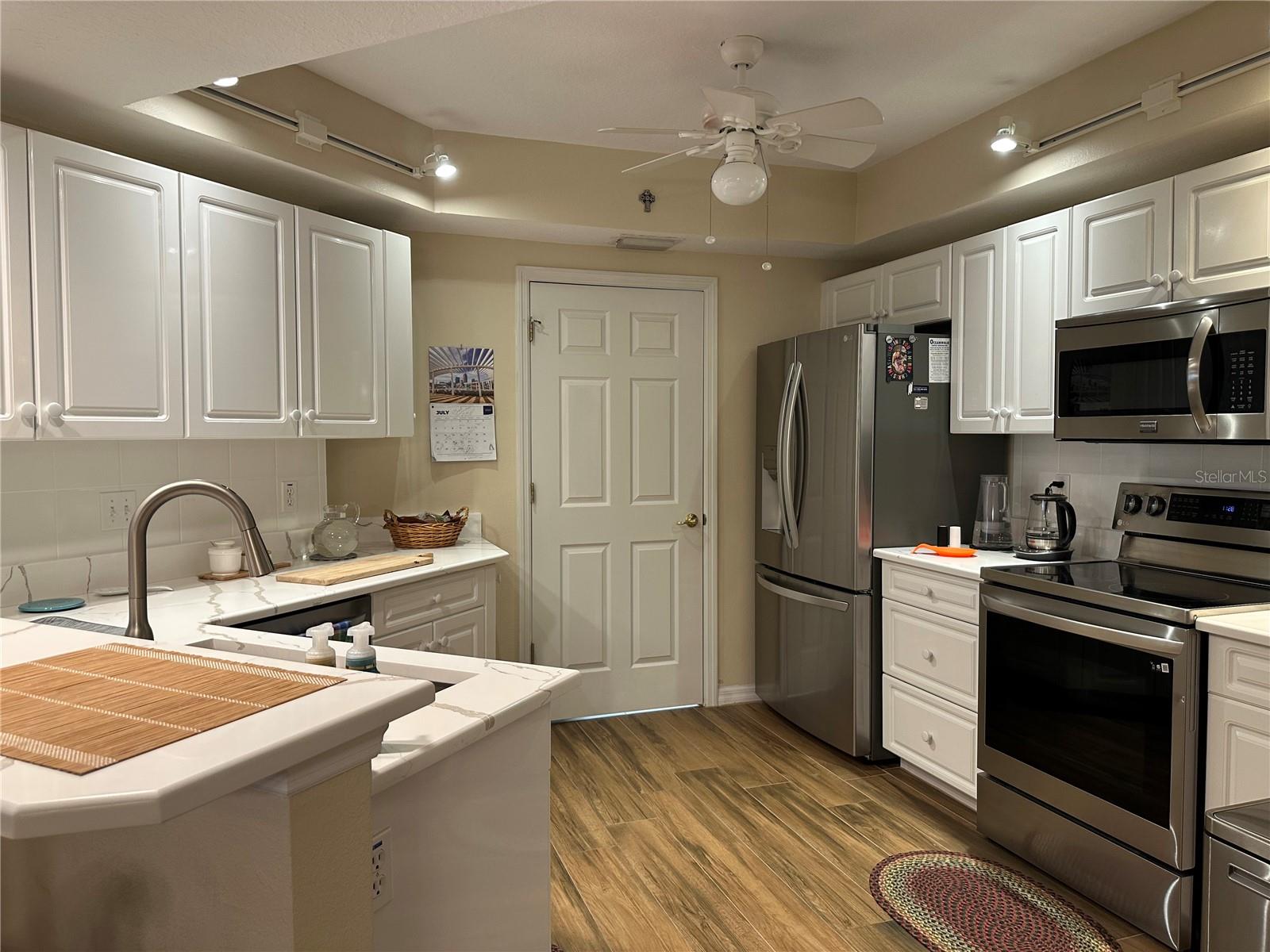 OCEAN WALK CONDO AT NSB BLDG 08 - Residential Lease