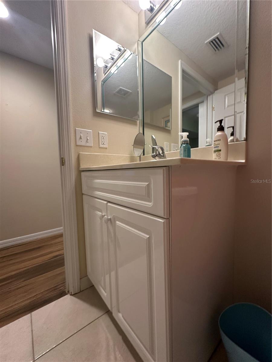OCEAN WALK CONDO AT NSB BLDG 08 - Residential Lease