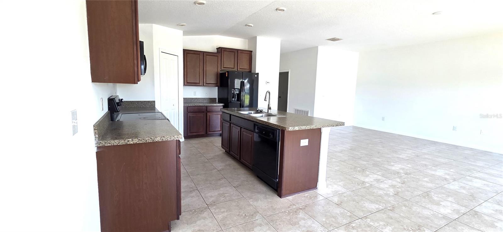 FERN HILL PH 1A - Residential