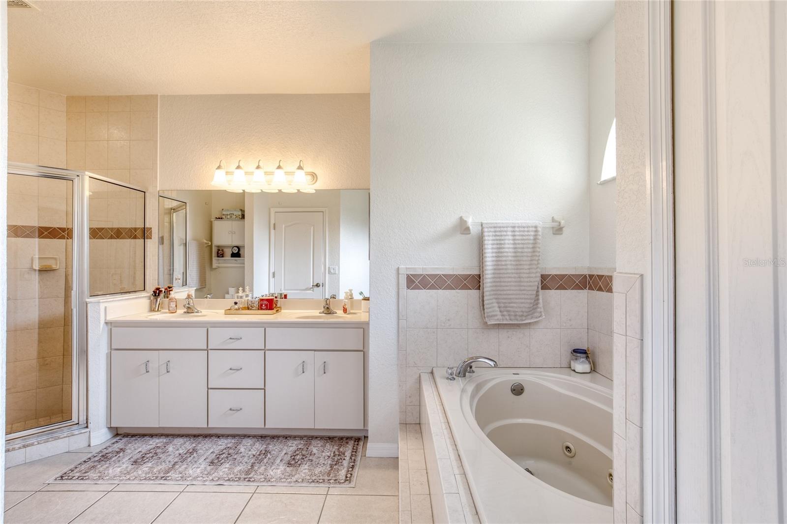 ORMOND LAKES UNIT 11 - Residential