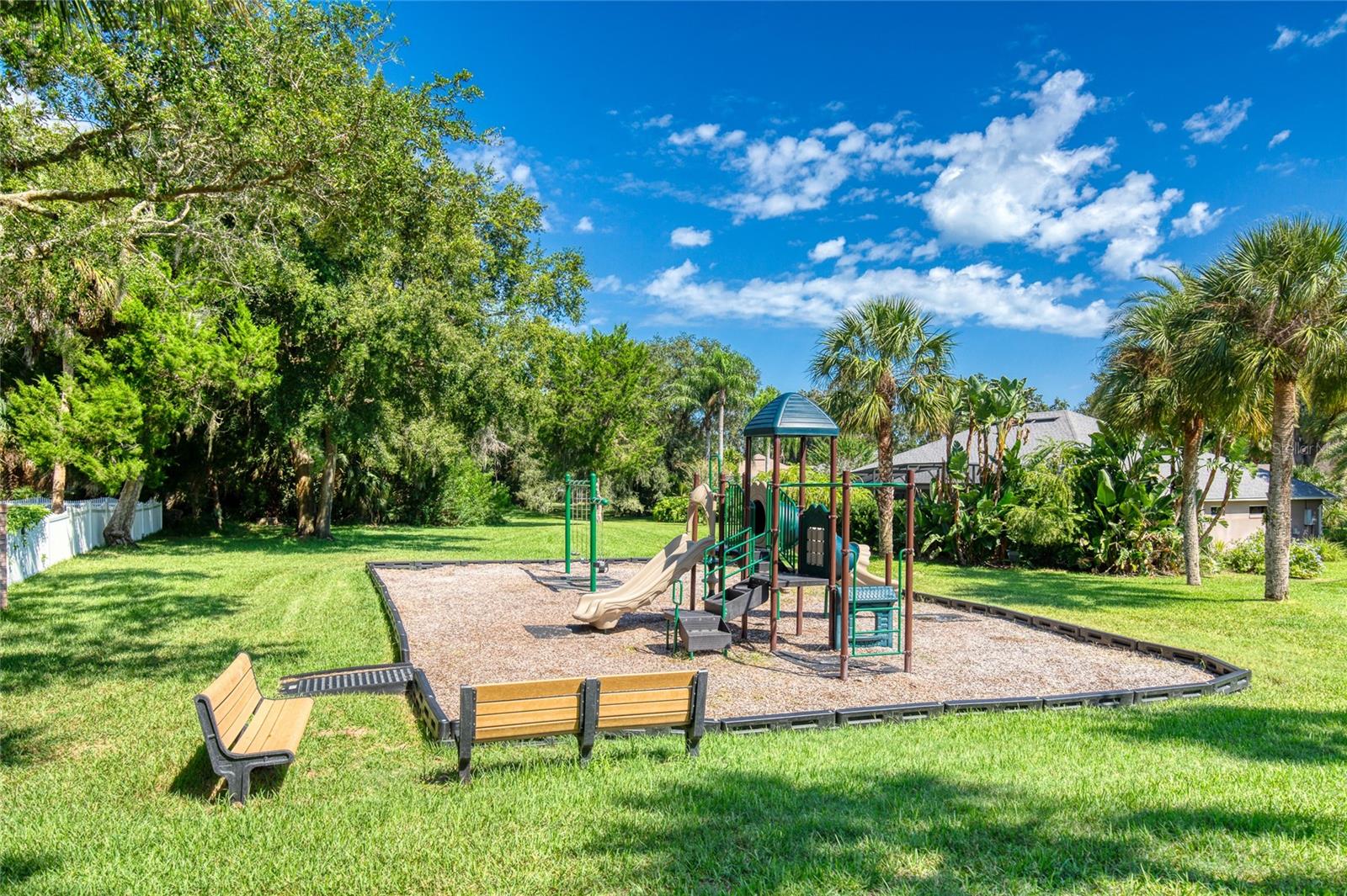 ORMOND LAKES UNIT 11 - Residential