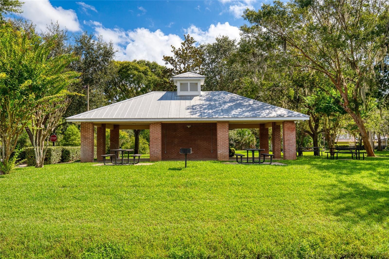 ORMOND LAKES UNIT 11 - Residential