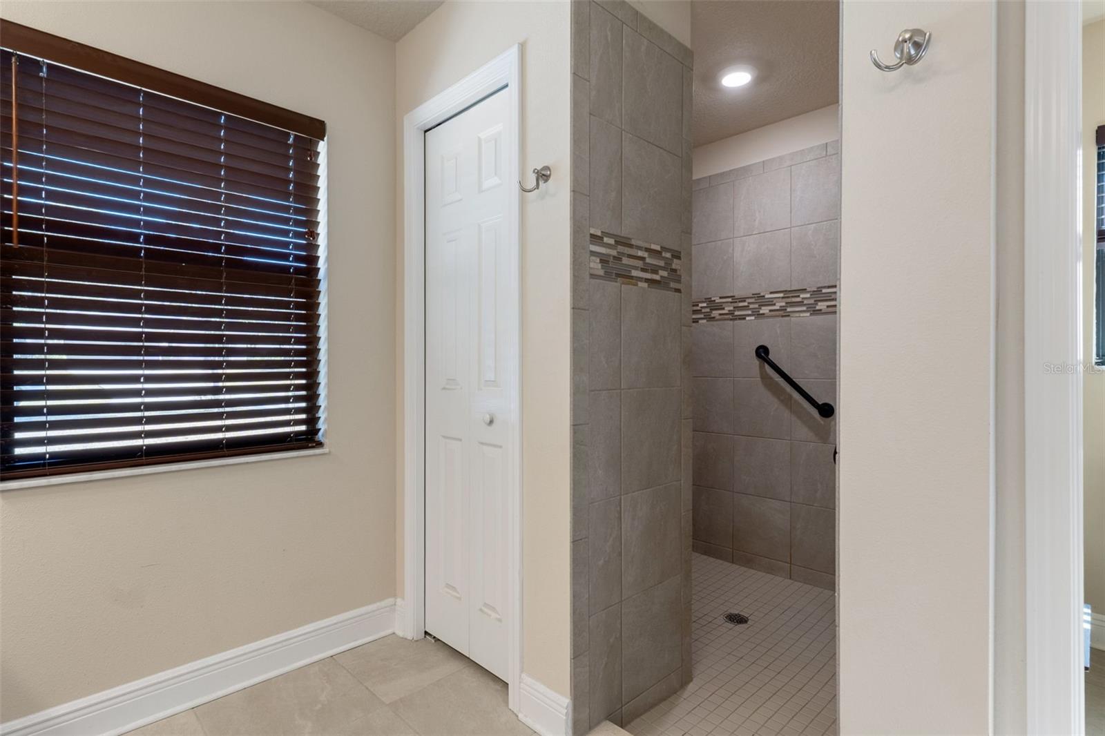 BRENTWOOD SECOND ADD - Residential