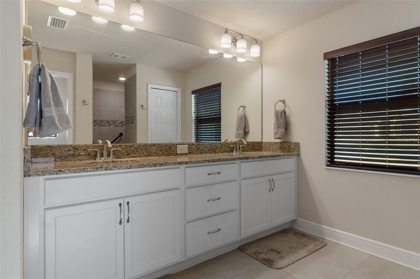 BRENTWOOD SECOND ADD - Residential