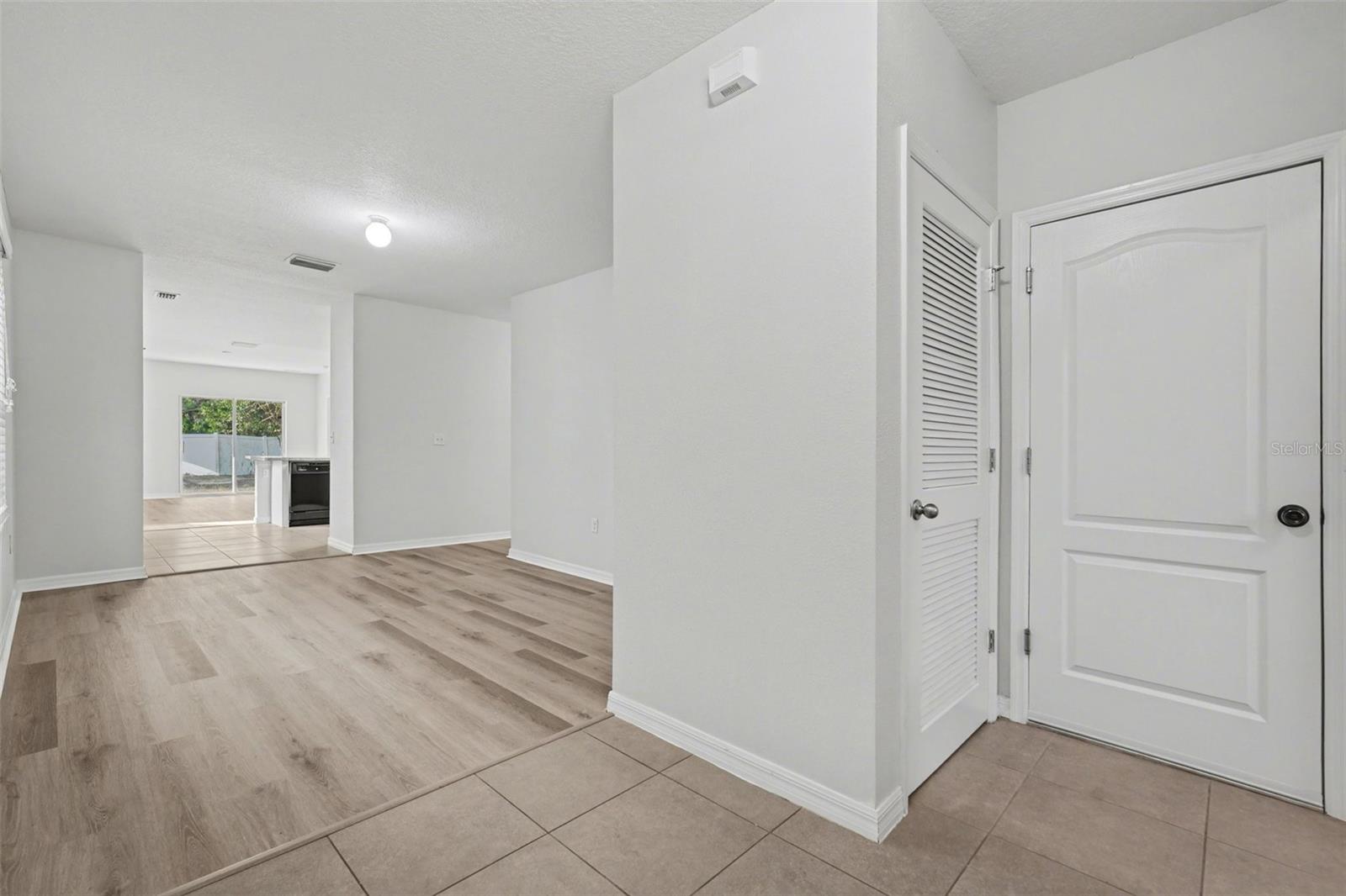 HAWKS LANDING - Residential