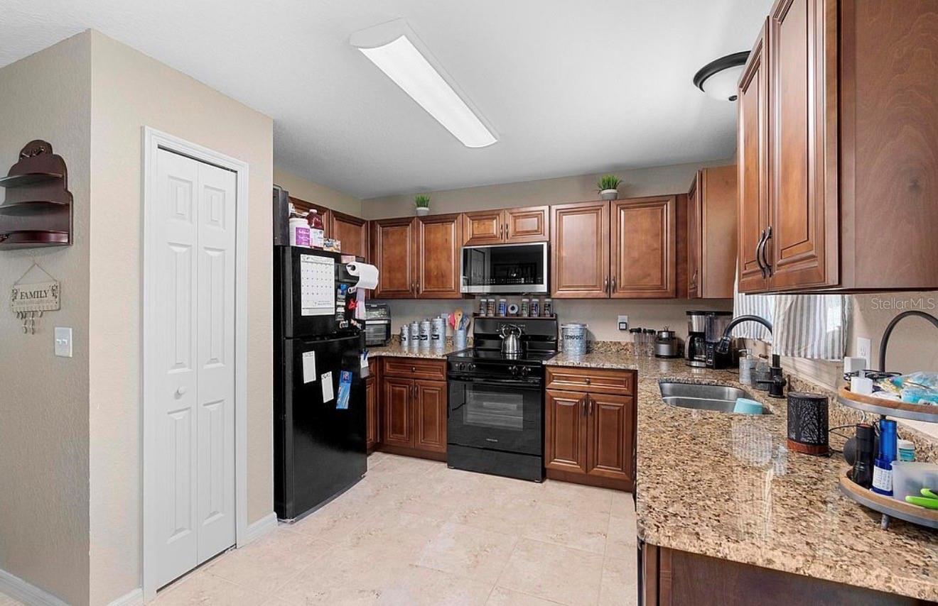 BELLEVIEW HEIGHTS ESTATE - Residential