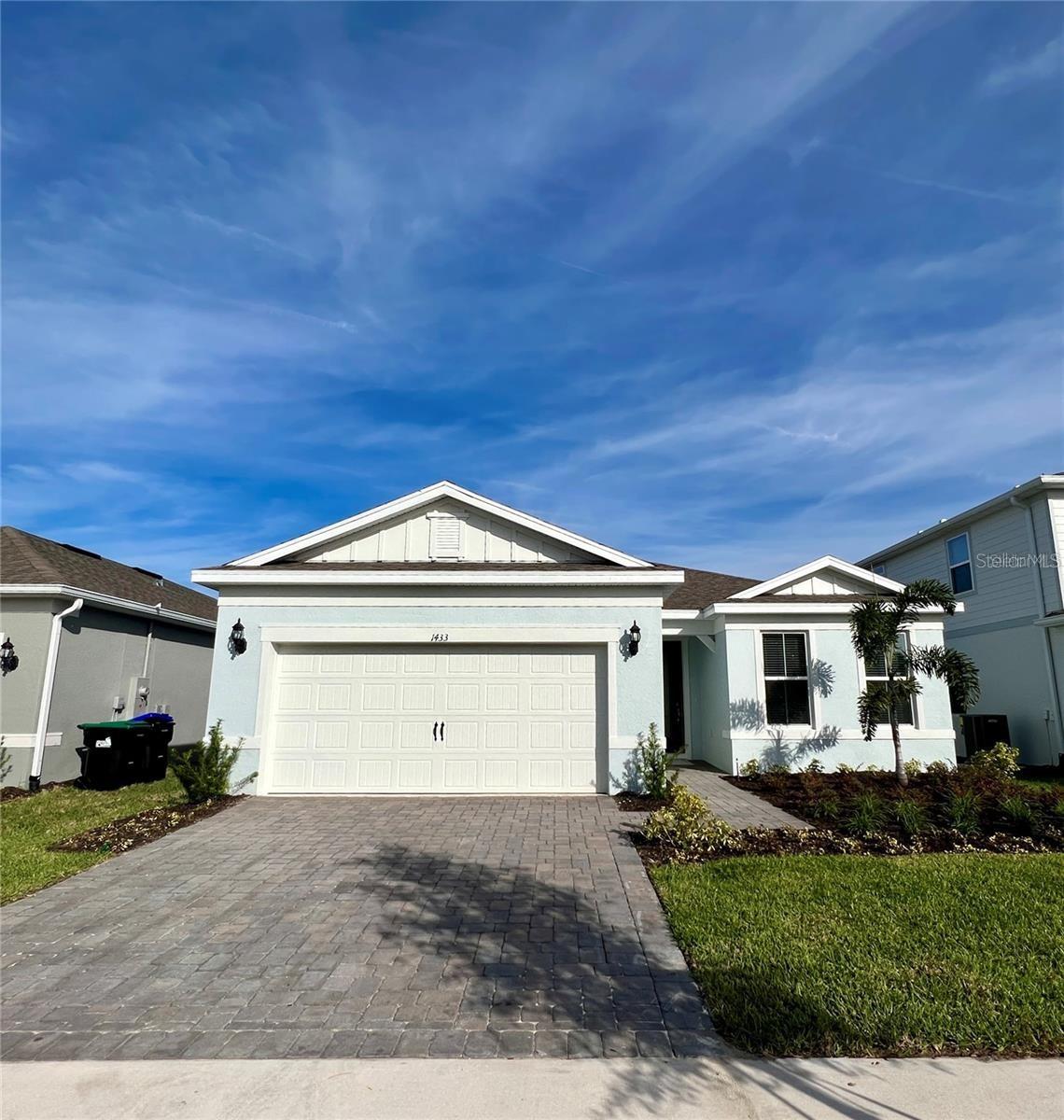 SAVANNAH PALMS - Residential