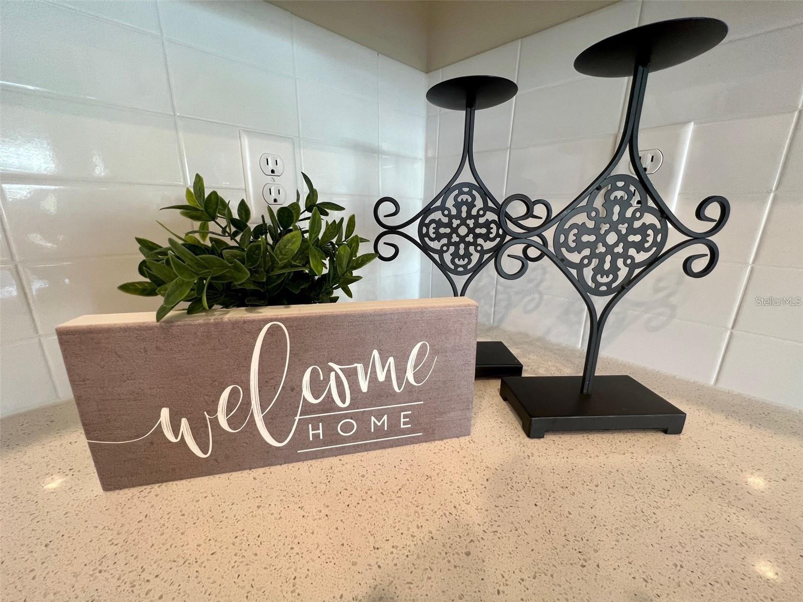 SAVANNAH PALMS - Residential