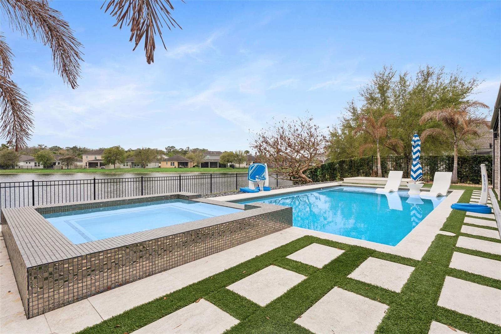 RESERVE AT SAWGRASS - Residential