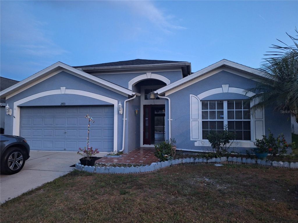 Photo of 2703 Breakwater Court, Brandon, FL 33511 (MLS # TB8452722)