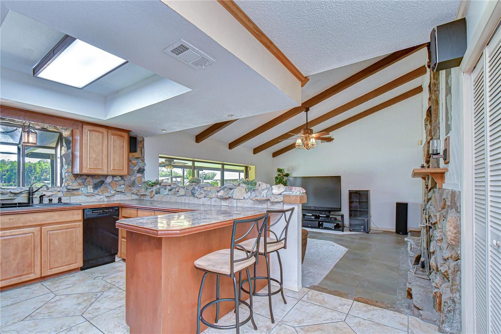 LAKE PADGETT ESTATES - Residential