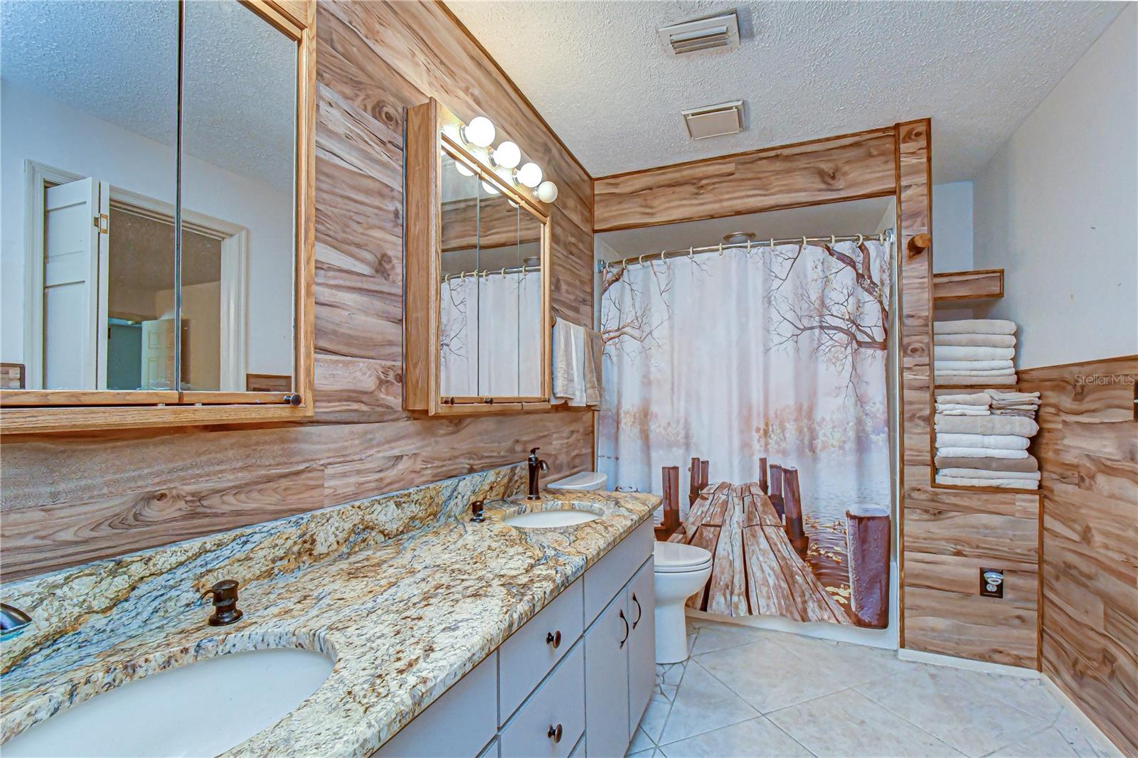 LAKE PADGETT ESTATES - Residential