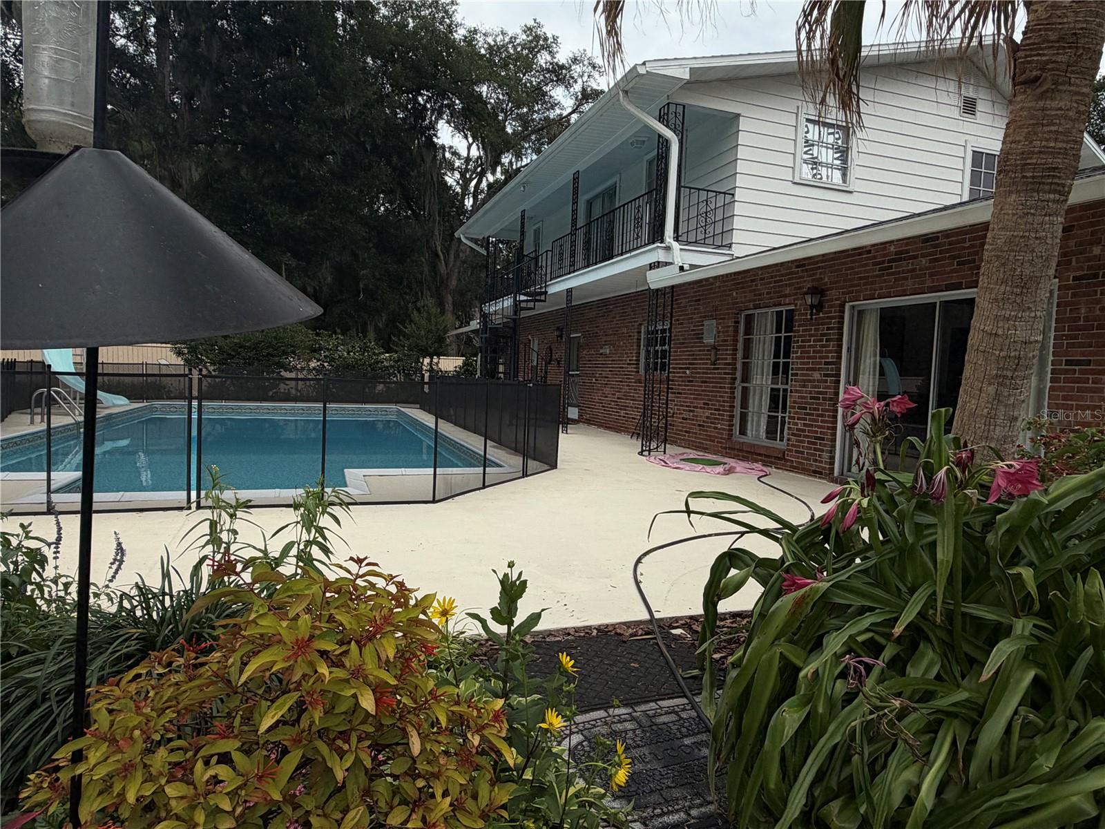2300 SE 38TH COURT