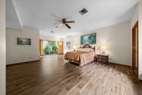 Tiny photo for 2300 SE 38th Court, Ocala, FL 34471 (MLS # OM726151)