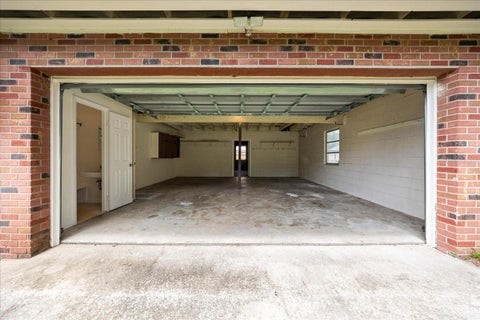 Tiny photo for 2300 SE 38th Court, Ocala, FL 34471 (MLS # OM726151)