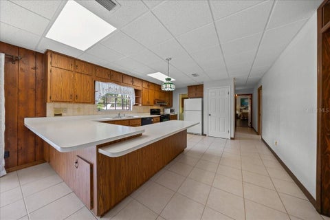 Tiny photo for 2300 SE 38th Court, Ocala, FL 34471 (MLS # OM726151)