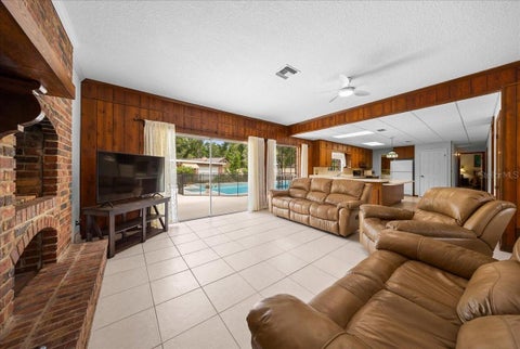 Tiny photo for 2300 SE 38th Court, Ocala, FL 34471 (MLS # OM726151)