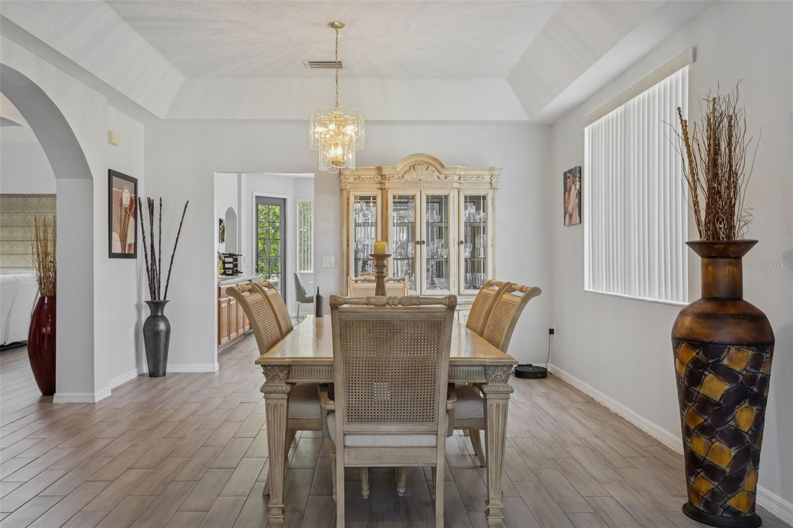 HERITAGE ISLES - Residential