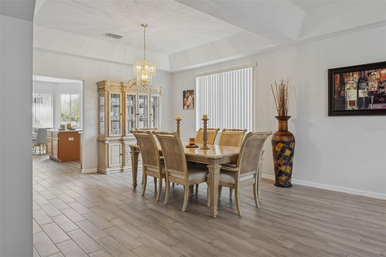 HERITAGE ISLES - Residential