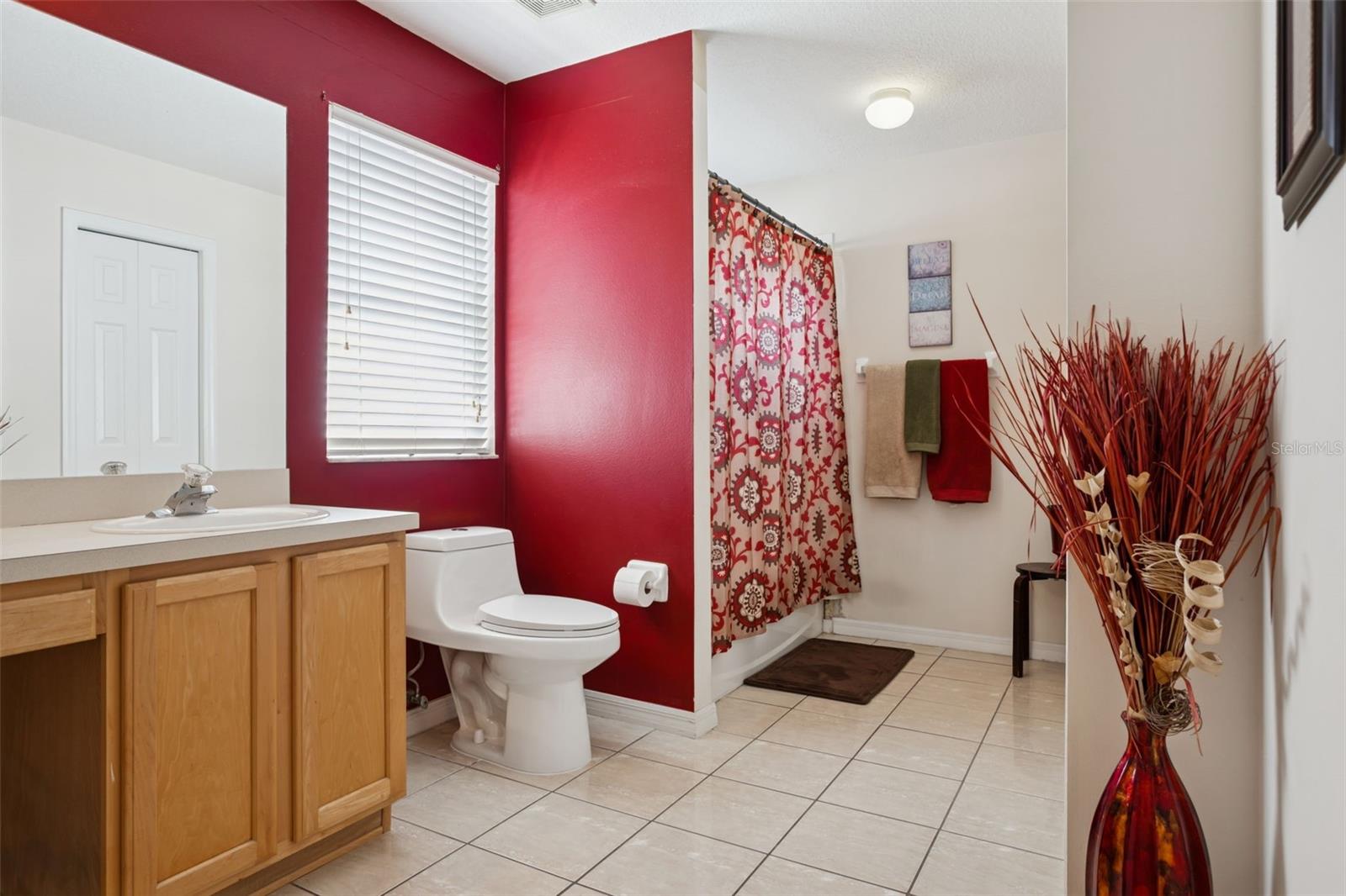 HERITAGE ISLES - Residential