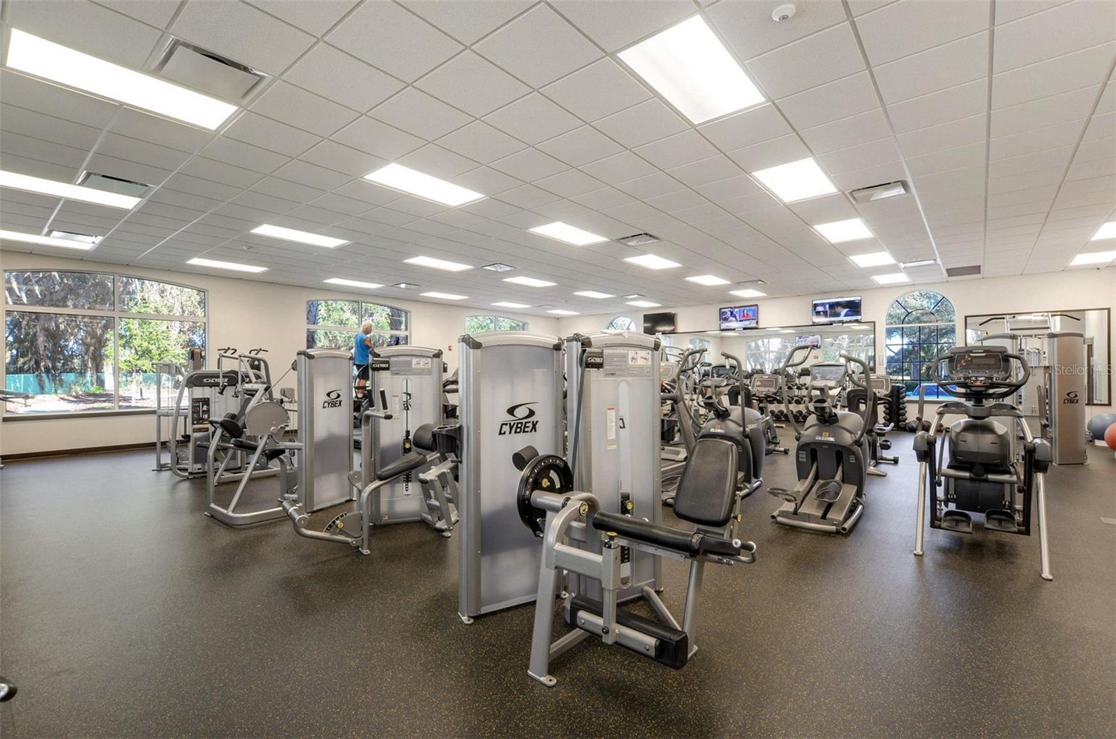 HERITAGE ISLES - Residential