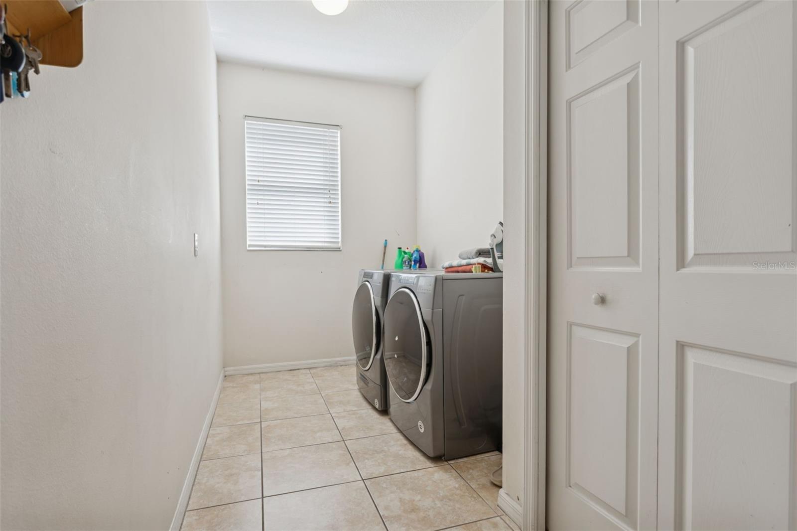 HERITAGE ISLES - Residential