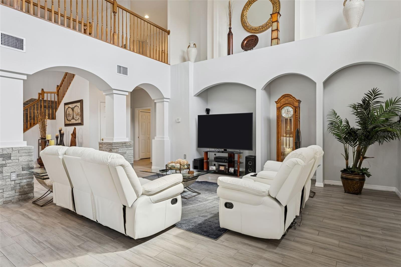 HERITAGE ISLES - Residential