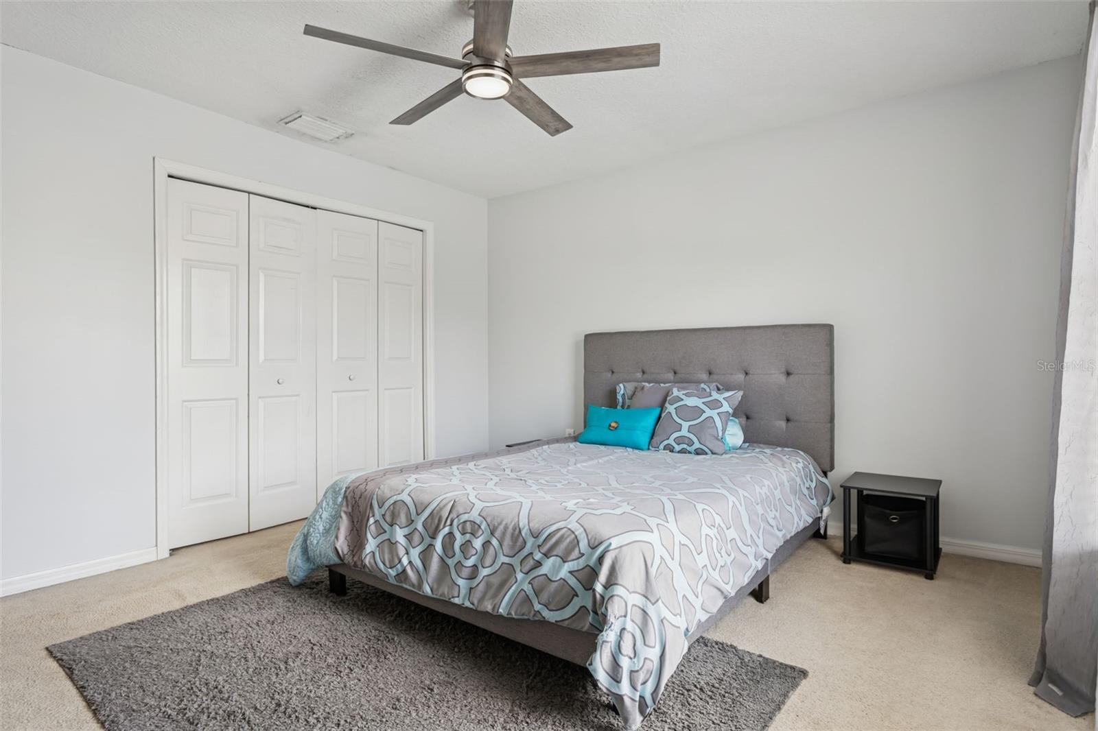 HERITAGE ISLES - Residential