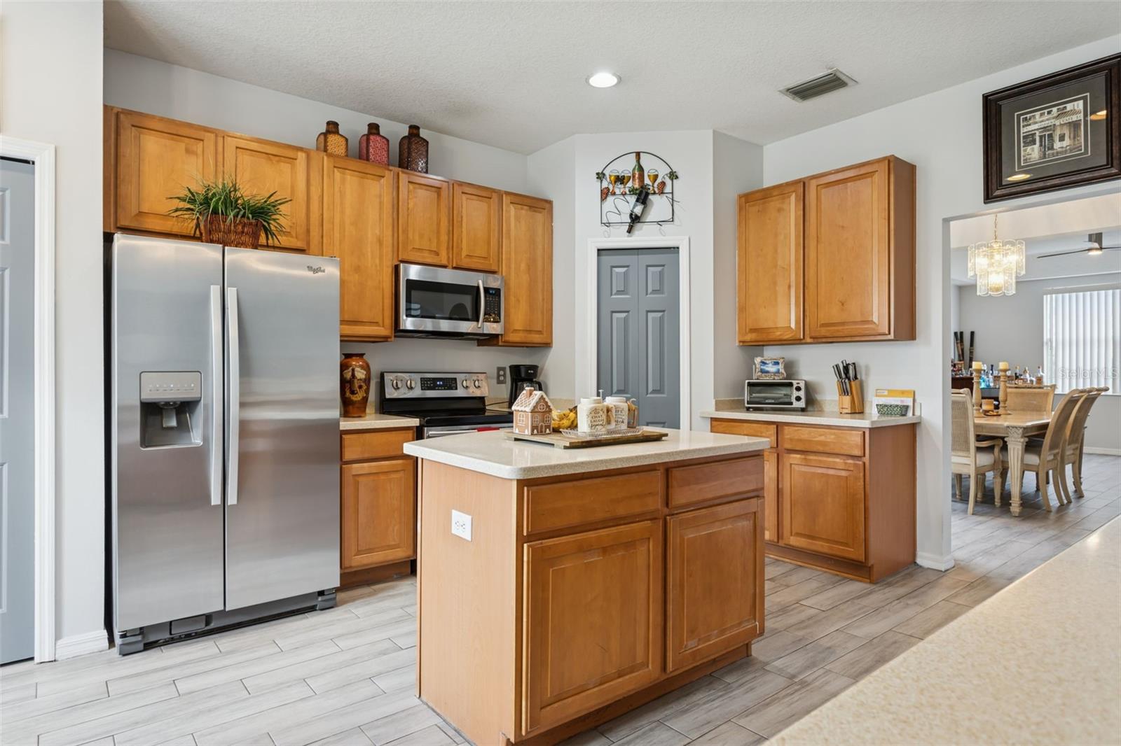 HERITAGE ISLES - Residential