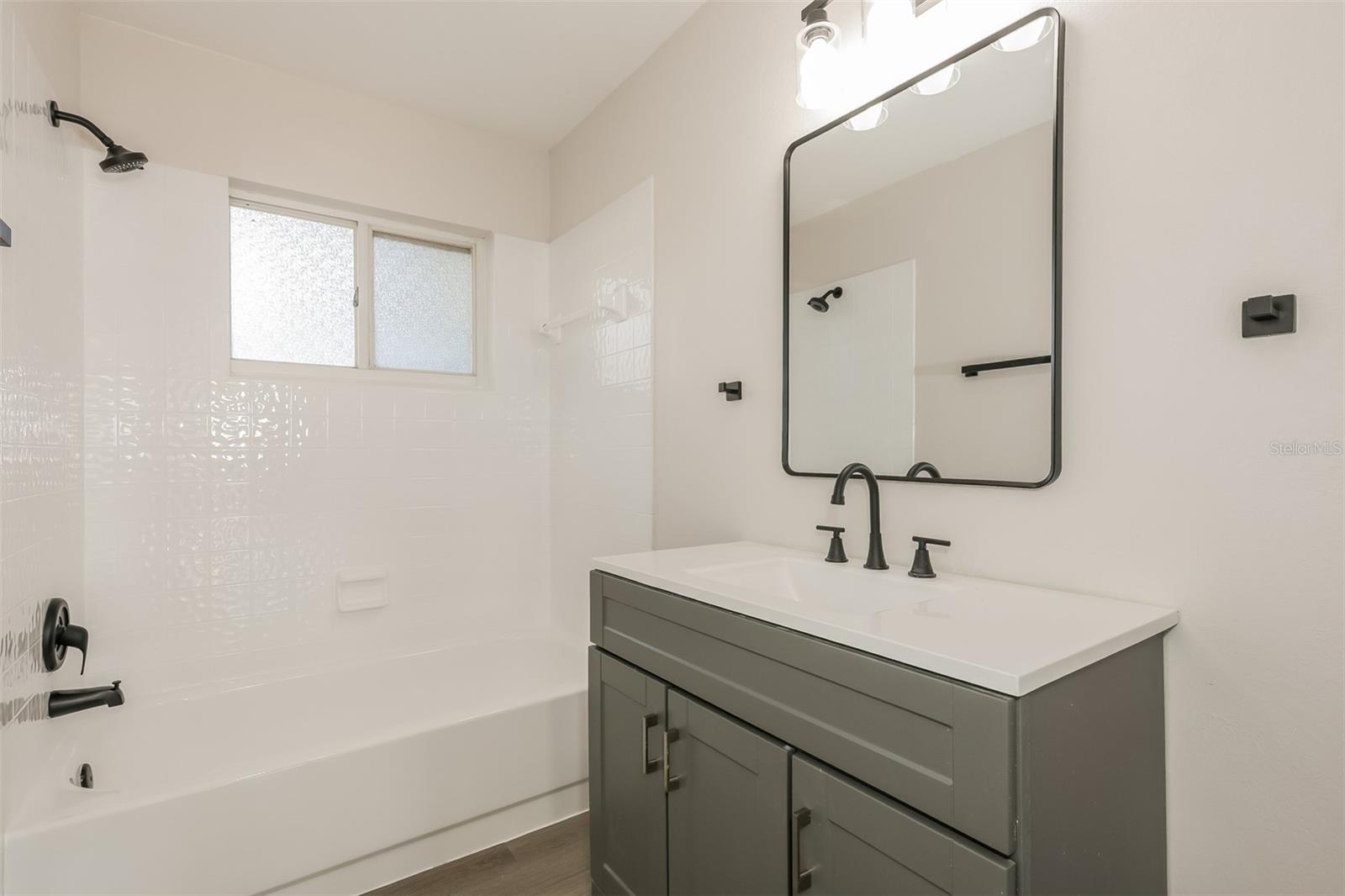 THE PADDOCKS PH II - Residential