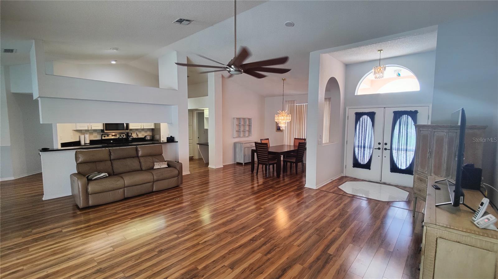 PRISTINE PLACE PHASE 1 - Residential